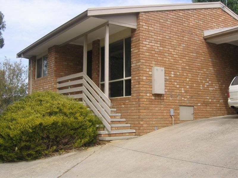 3 30 Clarey Avenue, Seymour VIC 3660