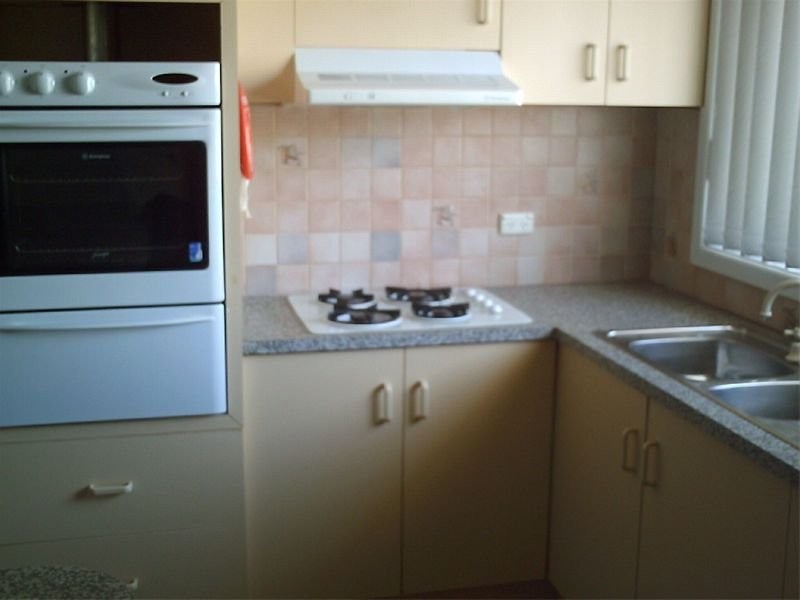 3 Chisholm Crescent, Seymour VIC 3660