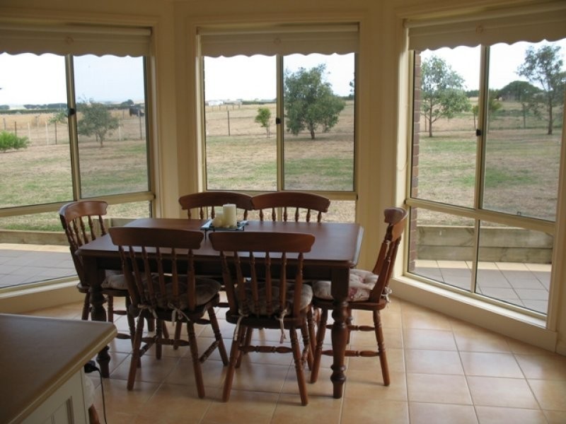 955 Tower Hill Road, Illowa VIC 3282