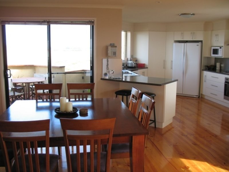 12 Anna Catherine Drive, Port Fairy VIC 3284