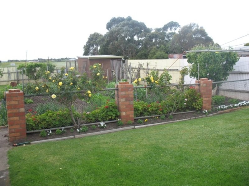 6 Tooram Road, Allansford VIC 3277