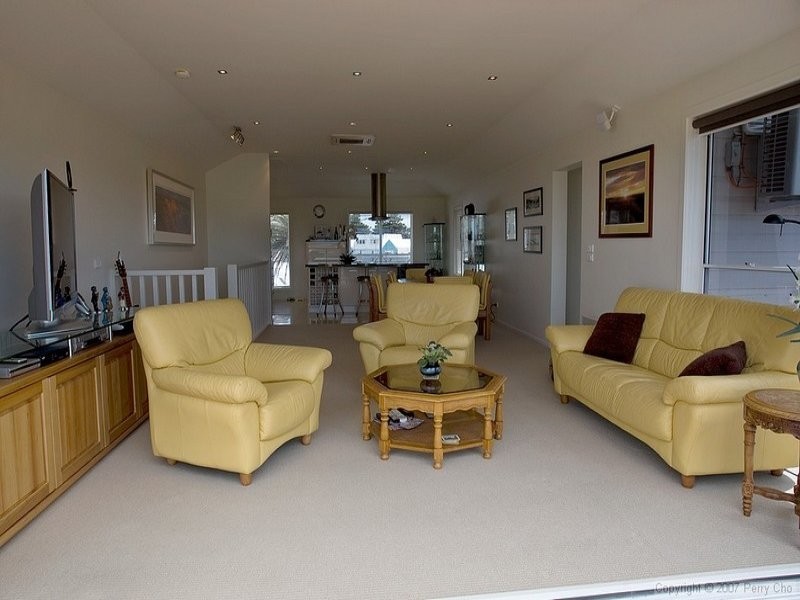 11 Barbro Terrace, Warrnambool VIC 3280