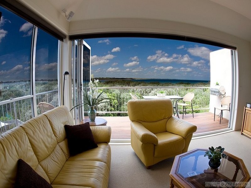 11 Barbro Terrace, Warrnambool VIC 3280