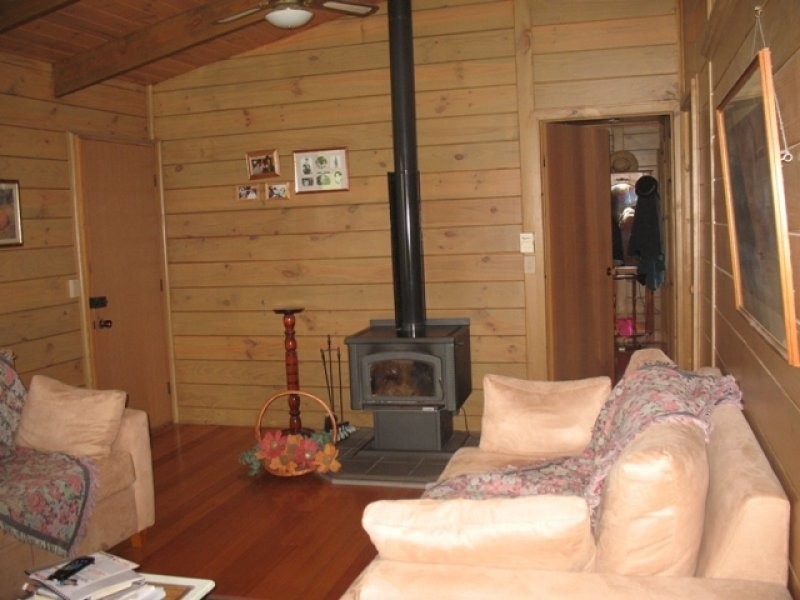 30 Irvings Lane, Koroit VIC 3282