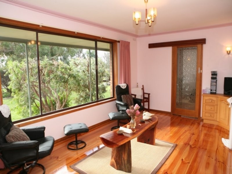 116 McKenzies Road, Bushfield VIC 3281