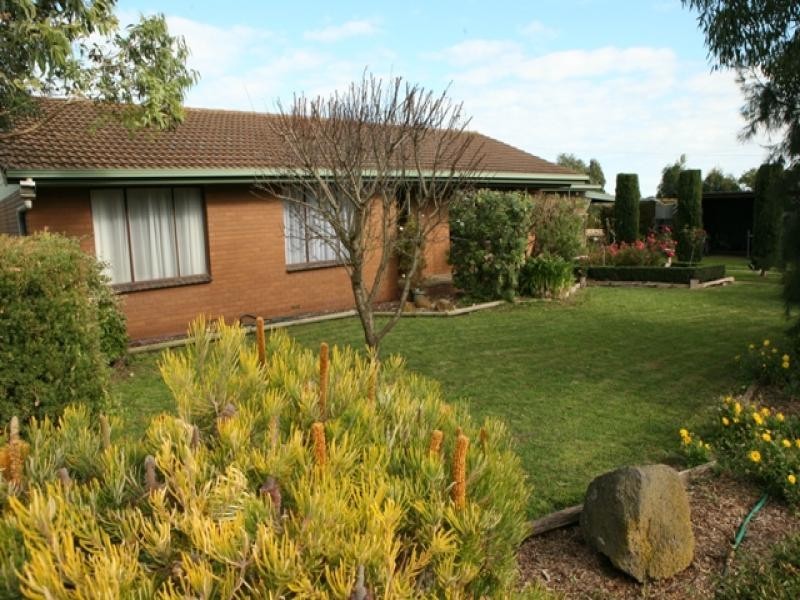 116 McKenzies Road, Bushfield VIC 3281