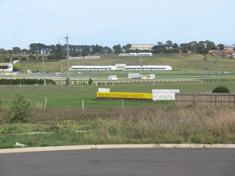 12 Murdoch Avenue, Warrnambool VIC 3280