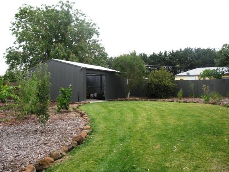 90 Kerr Street, Mortlake VIC 3272