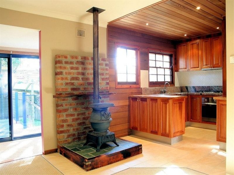 70 Berringar Road, Valentine NSW 2280