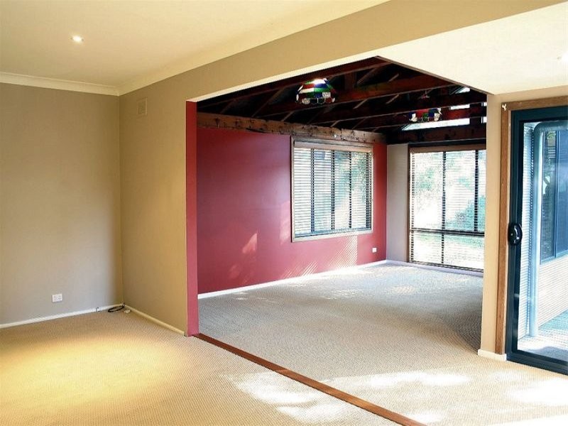 70 Berringar Road, Valentine NSW 2280