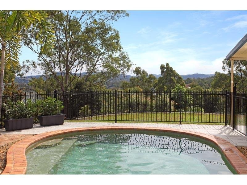 56 Bielby Road, Kenmore Hills QLD 4069