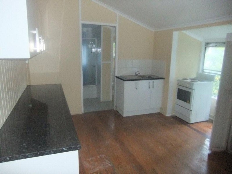 39 York St, Coorparoo QLD 4151