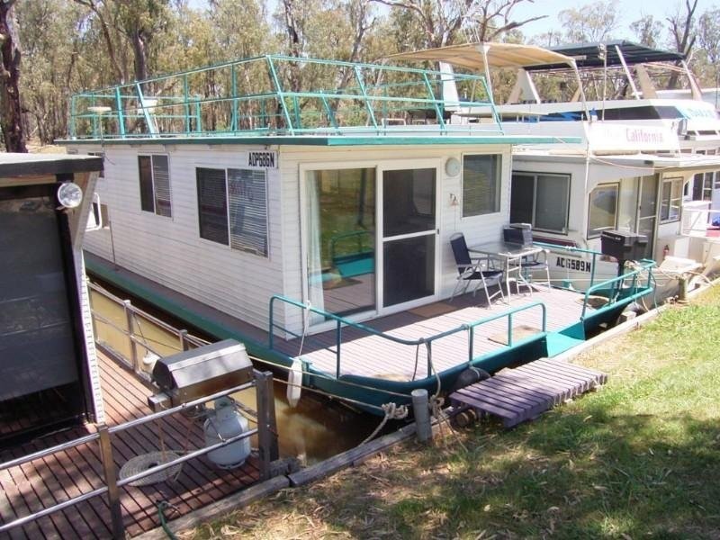Houseboat Site 27 Deep Creek Marina, Moama NSW 2731