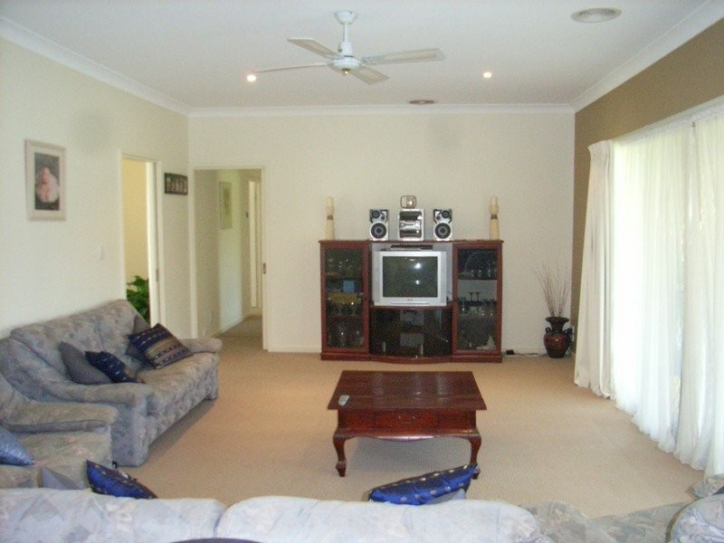 2 Winbi Lane, Moama NSW 2731