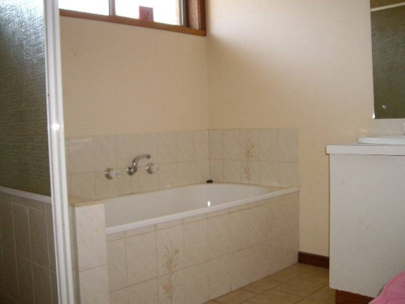 15 Luth Street, Echuca VIC 3564