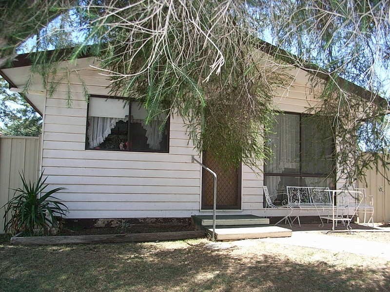4 Simmie St, Echuca VIC 3564