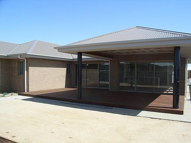 13 Caroline Court, Echuca VIC 3564