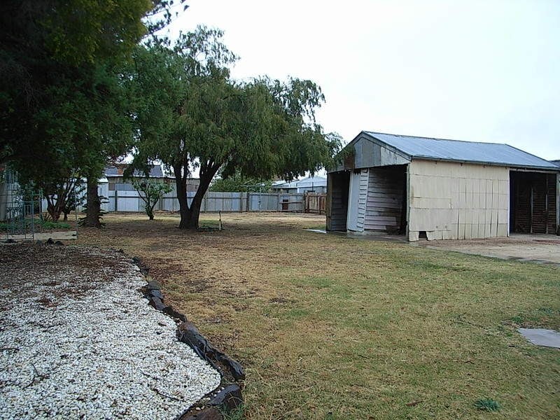 77 Sutton Street, Echuca VIC 3564