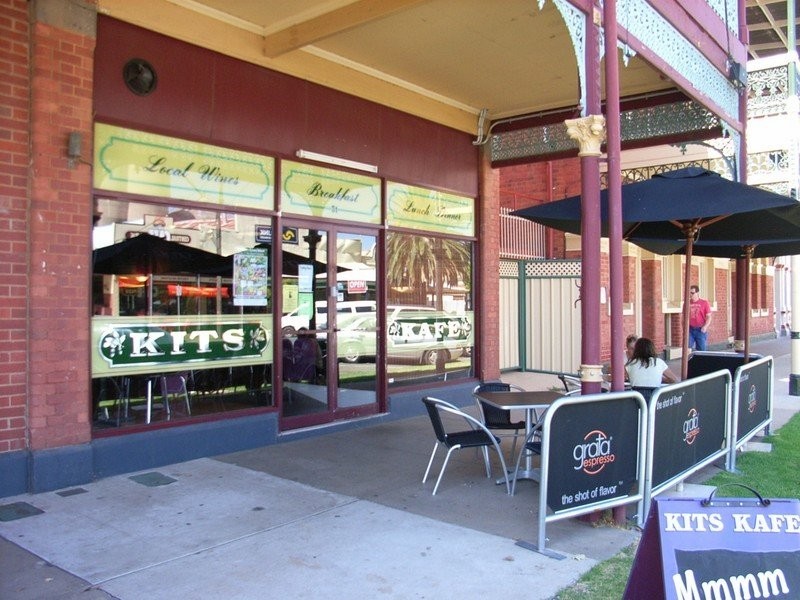 Kits Kafe 51 Moore Street, Rochester VIC 3561