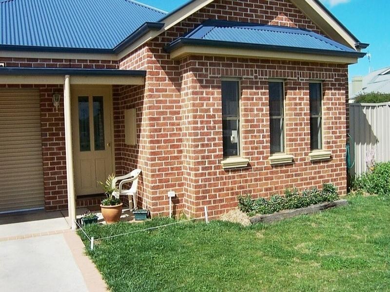 12a Winnima Avenue, Moama NSW 2731