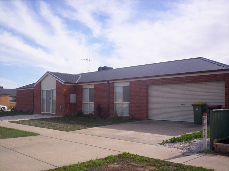 29 Roberts Court, Echuca VIC 3564