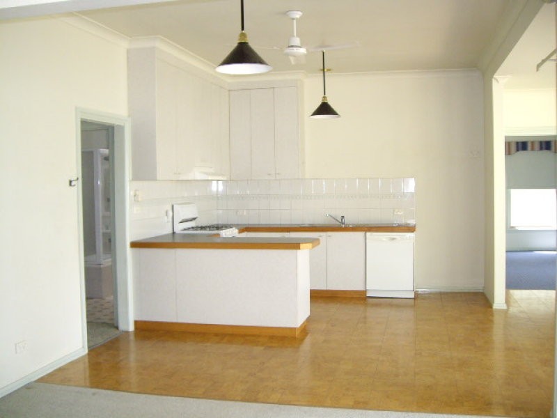 102 Hovell Street, Echuca VIC 3564