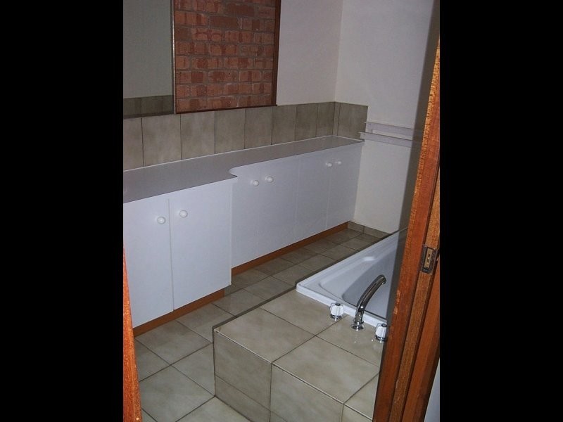 18 Lachlan Crescent, Echuca VIC 3564