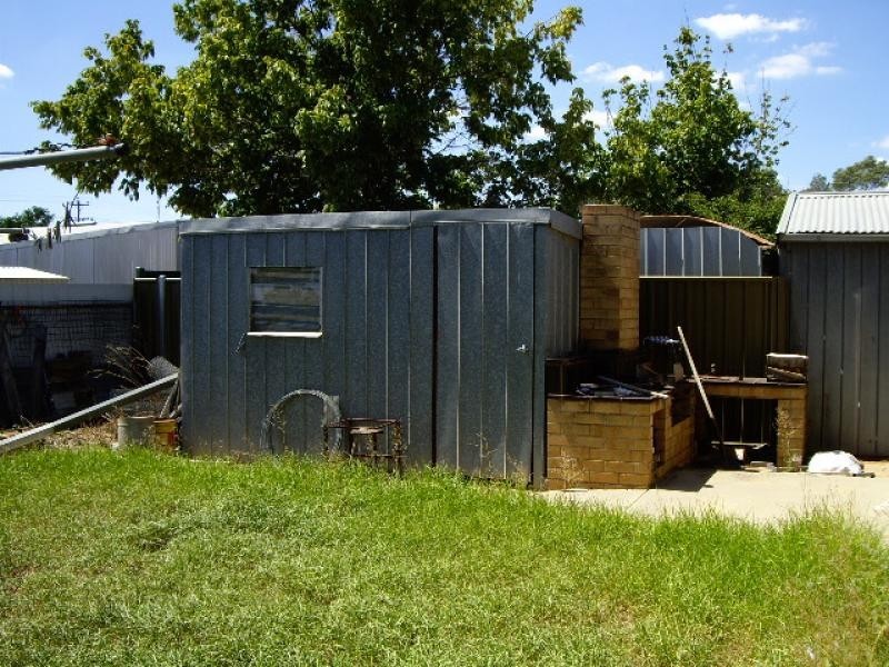 10 Francis Street, Moama NSW 2731