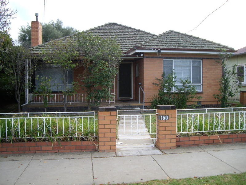 150 Pakenham Street, Echuca VIC 3564
