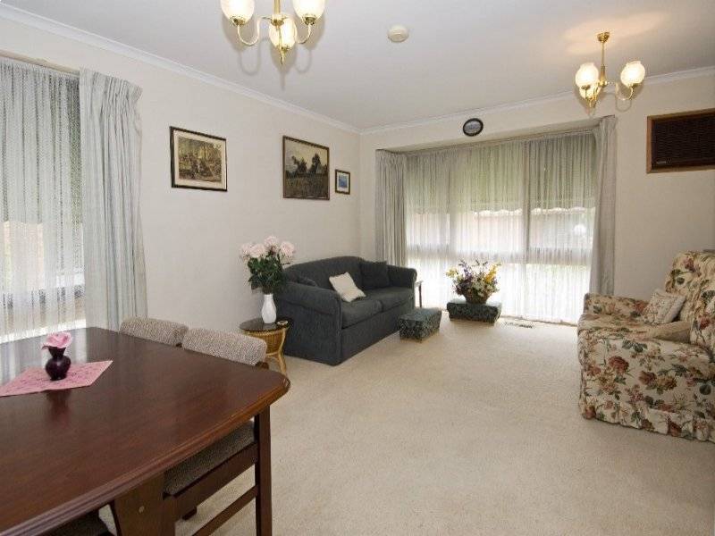 8/2 Freeman St, Ringwood East VIC 3135