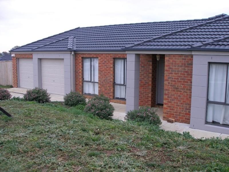 12 Merrijig Crescent, Doreen VIC 3754