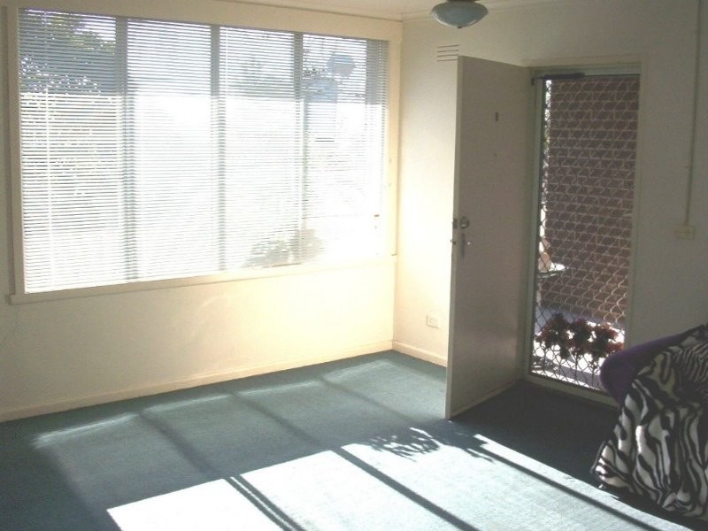 8/46 Powley Pde, Watsonia VIC 3087