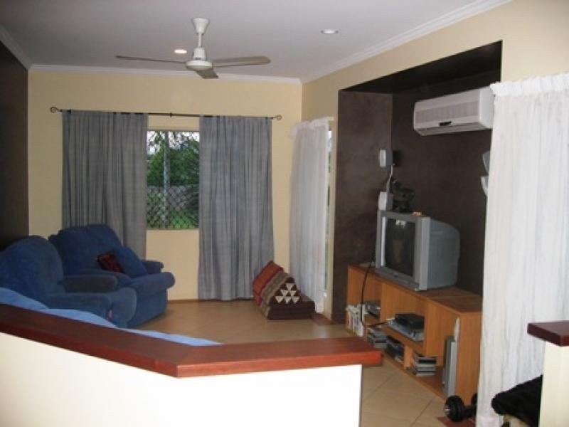 1 Picnic Street, White Rock QLD 4868