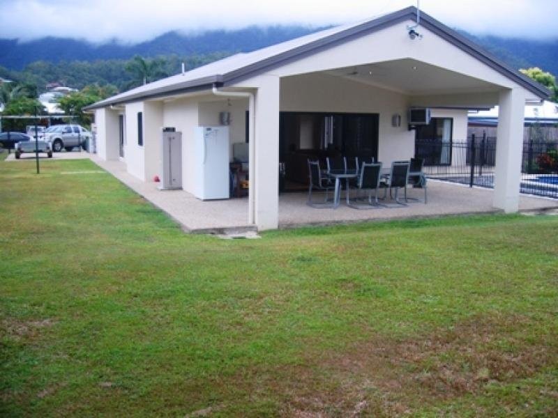 22 Bathurst Drive, Bentley Park QLD 4869