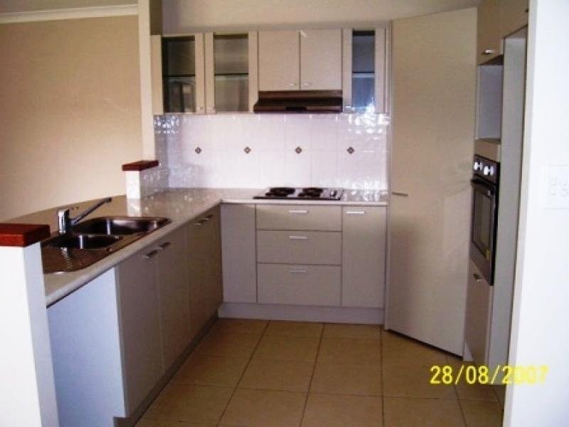 28 Altona Street, Bentley Park QLD 4869