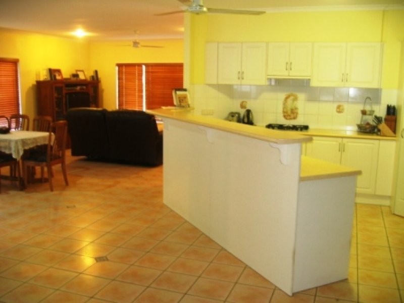 8 Madon Close, Gordonvale QLD 4865