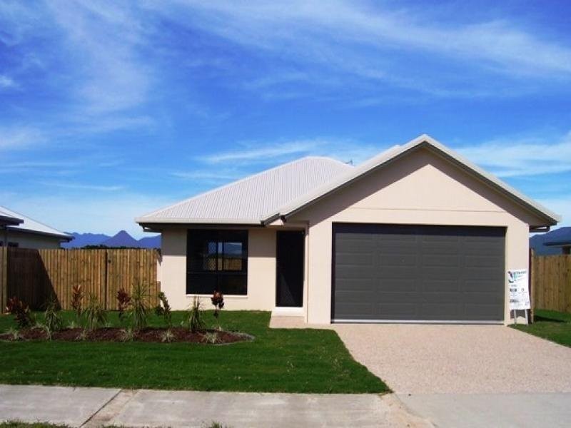 5 Colombia Street, White Rock QLD 4868