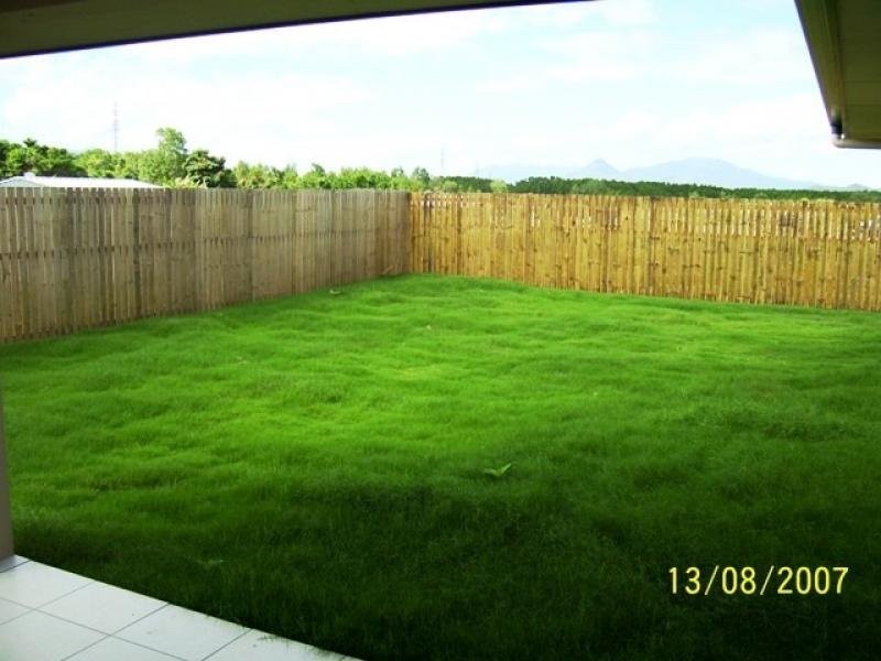 5 Colombia Street, White Rock QLD 4868