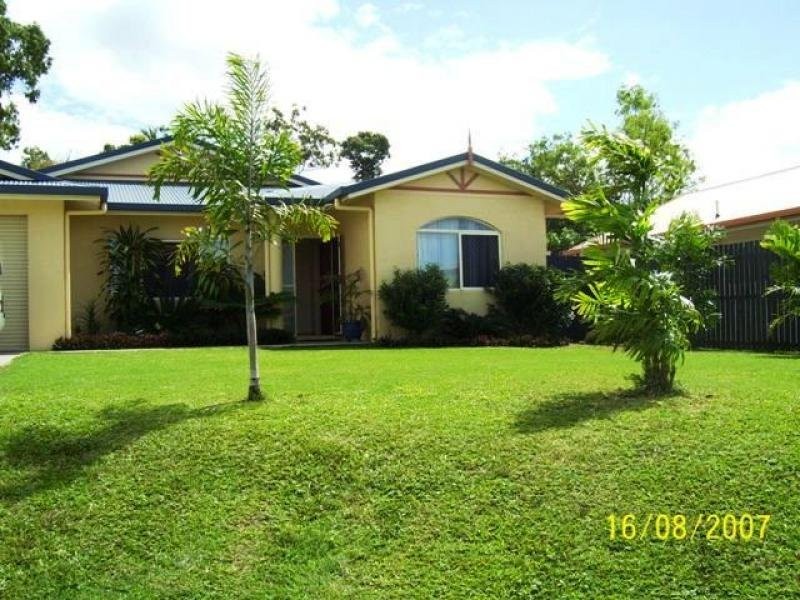 2 Cadzow Court, Edmonton QLD 4869