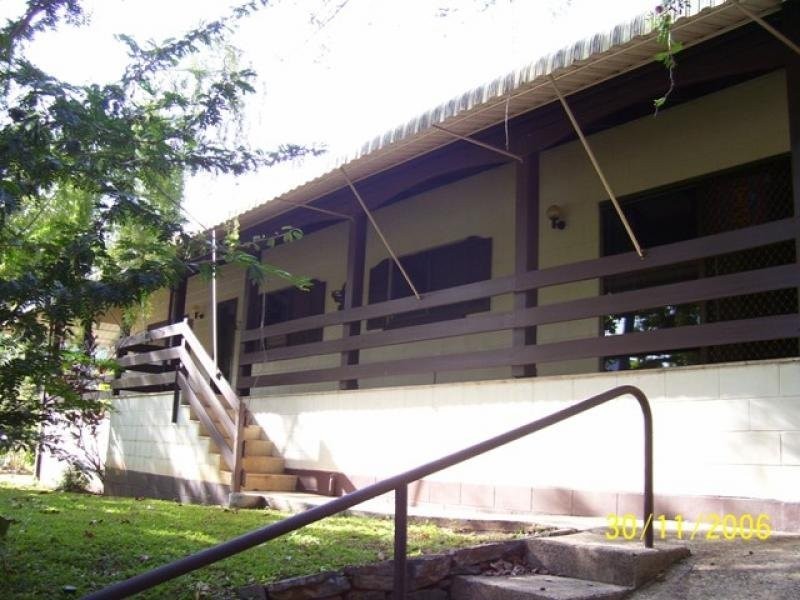 16 Beatrice Street, Mooroobool QLD 4870