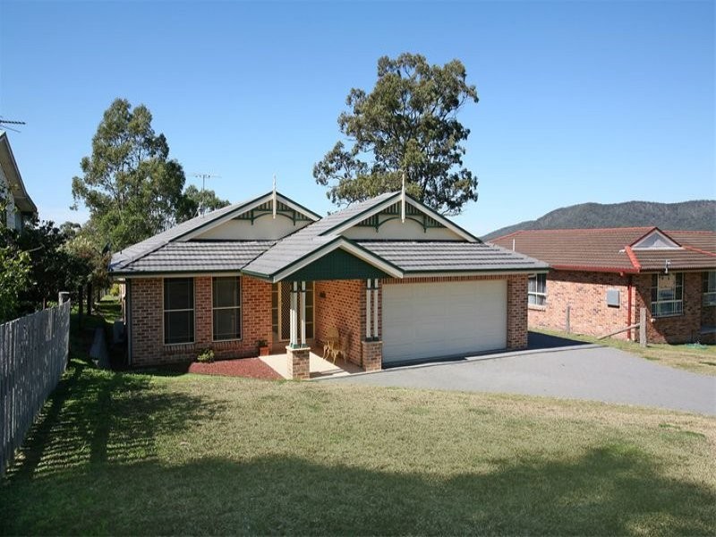 46 Lowe St, Clarence Town NSW 2321