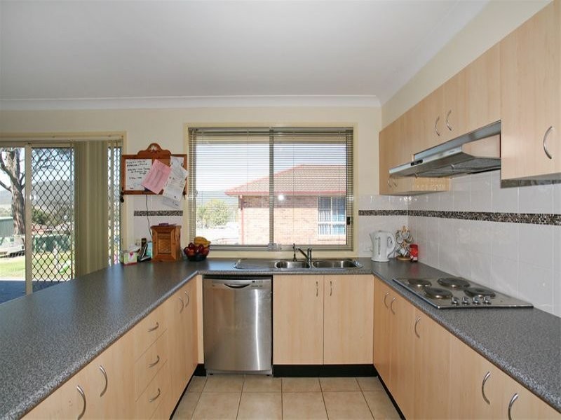 46 Lowe St, Clarence Town NSW 2321