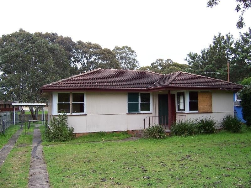20 Troman Parade, Raymond Terrace NSW 2324