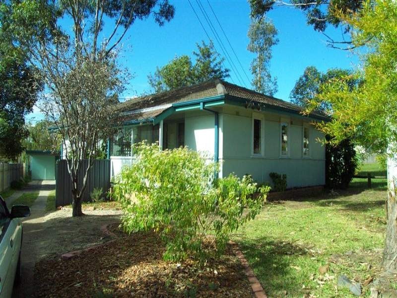 10 Roslyn Street, Raymond Terrace NSW 2324
