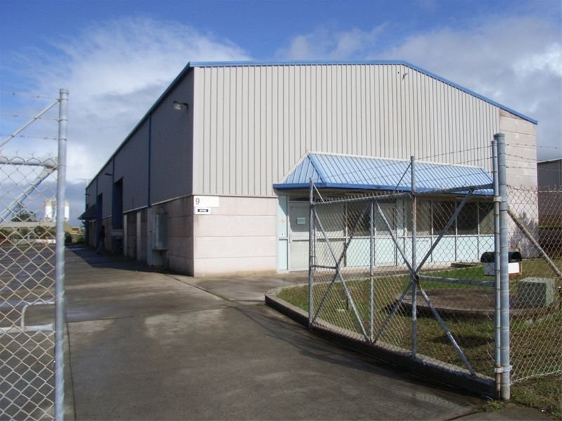 9 Seasand Drive, Redhead NSW 2290