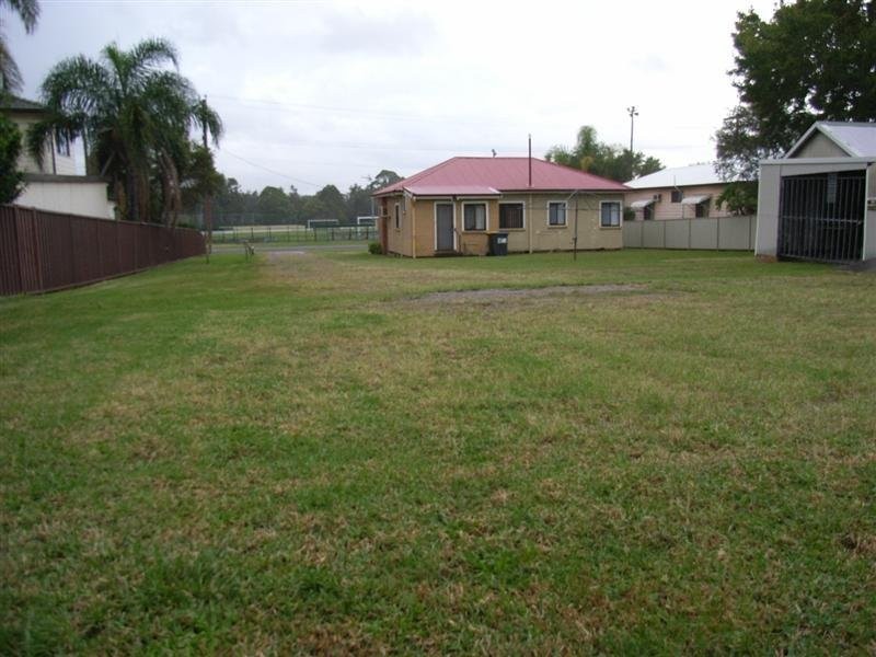 52 Thorne Street, Toronto NSW 2283