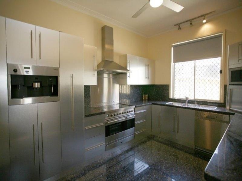 258 The Esplanade, Speers Point NSW 2284