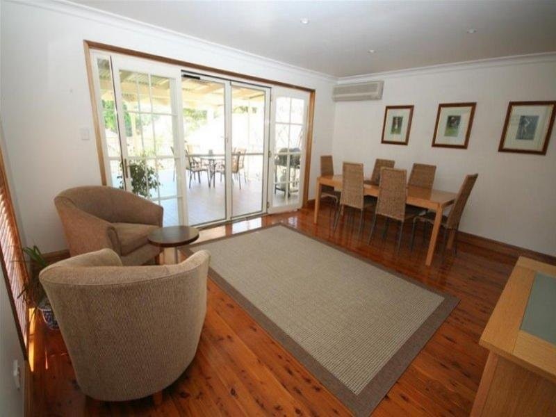 43 Gregory Parade, Kotara NSW 2289