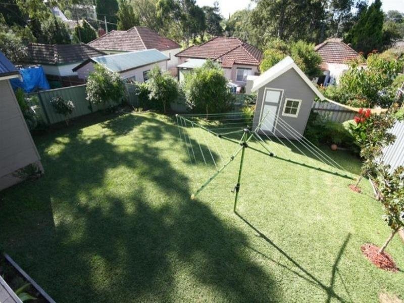 43 Gregory Parade, Kotara NSW 2289