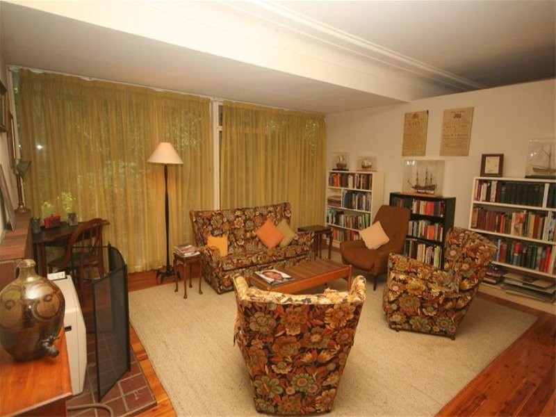 19 Lookout Road, New Lambton Heights NSW 2305